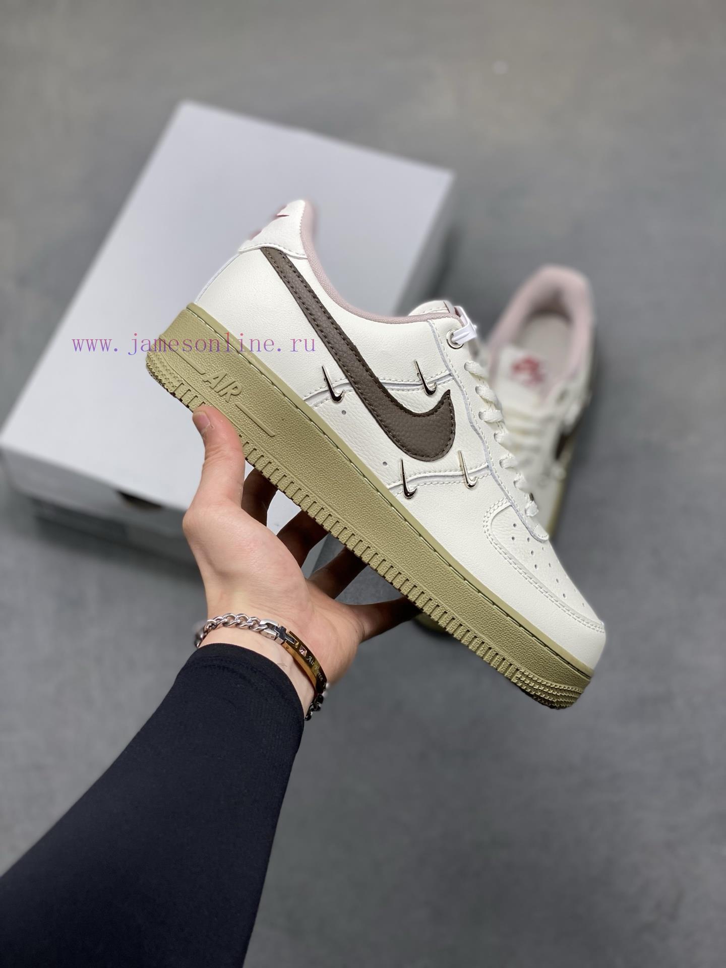 0wutserc40f.jpg New Customers Only, Limit One. Nike Air Force 1'07 Low Low Top Sports Shoes Casual Shoes Folding Needles Difficult Craftsmansh bieeo2nn - Image 1