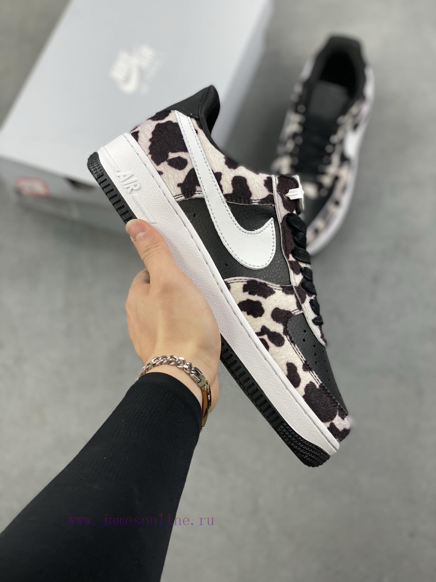 rldps22rt2m.jpg New Customers Only, Limit One. Nike Air Force 1'07 Low Low Top Sports Shoes Casual Shoes Folding Needles Difficult Craftsmansh qgj9s9b9 - Image 1