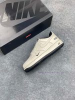 New Customers Only, Limit One. Nk Air Force 1'07 Low Supreme Co Branded White And Black Stitching With Small Hooks Air Force N 21uac1qc - Image 8