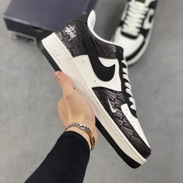 New Customers Only, Limit One. Nike Air Force 1'07 Low Low Top Sports Shoes Casual Shoes Folding Needles Difficult Craftsmansh wbb8bwcg