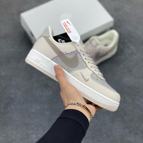New Customers Only, Limit One. NK Air Force 1'07 QS "Milk White/Brown" Air Force One Classic Low Cut Versatile Casual Sports B 6w4f0r9r