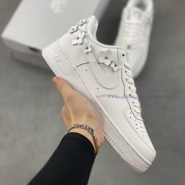 New Customers Only, Limit One. Nike Air Force 1'07 Low Low Top Sports Shoes Casual Shoes Folding Needles Difficult Craftsmansh 5ax8nwd4