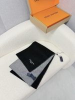 New Customers Only, Limit One. Louis Vuitton Double-sided Men's Wool Scarf In 2 Colors Feels Like I Won't Love It Anymore The gck8cg63 - Image 3