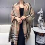 New Customers Only, Limit One. Versatile Fashionable And Full Of High-end Atmosphere~Burberry's New Metal Exclusive Logo Plaid 2905qiur