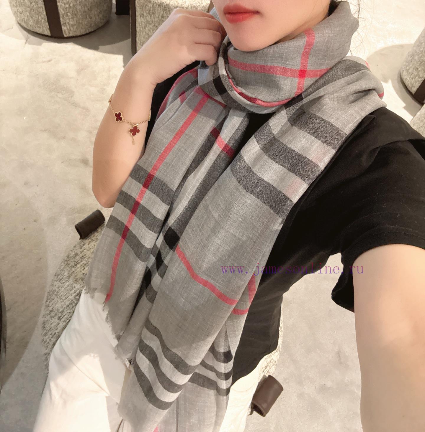 esbdjwpstsh.jpg New Customers Only, Limit One. Burberry's Formal Wear Collection Boasts An Unparalleled Collection Of Noble Elegant And Intell 06eqb6gq - Image 1