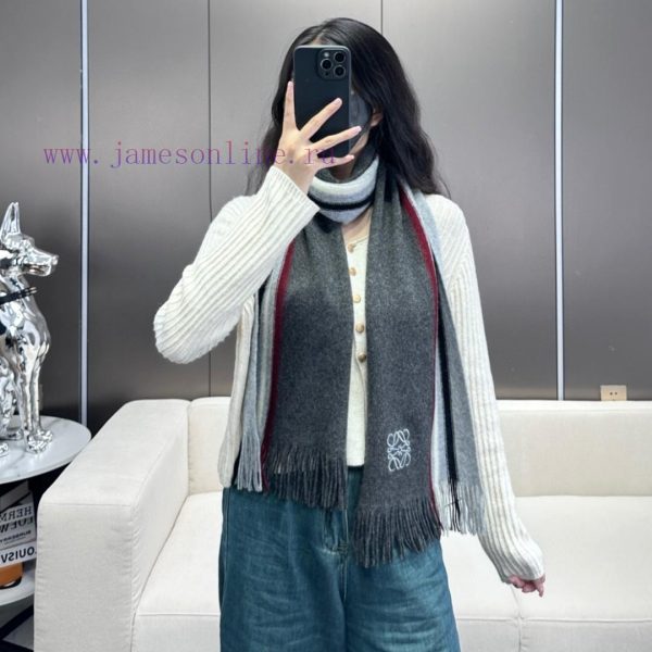 New Customers Only, Limit One. New Unisex Design 100% Pure Wool LOEWE High-end Cashmere Knitted Scarf Can Be Formal Or Casual 3zqicqe7