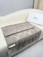 New Customers Only, Limit One. The Classic C Logo Double-sided Shawl Of Coach By Coach Is Also So Beautiful Not Only In Terms esunrdf2 - Image 7