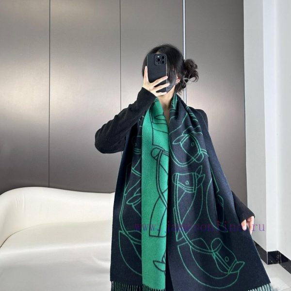 New Customers Only, Limit One. The New Herm è S Scarf Features Delicate Contrasting Jacquard Weaving Presenting The Entrelacs 1tzimn0x