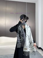 New Customers Only, Limit One. The New Herm è S Scarf Features Delicate Contrasting Jacquard Weaving Presenting The Entrelacs 5vnpu70u - Image 3
