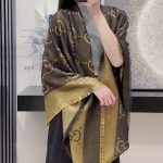 New Customers Only, Limit One. GG Gucci Gold Thread Jacquard Shawl 140 Square Scarf Extremely Dazzling A Must-have For Goddess fk2zaozz