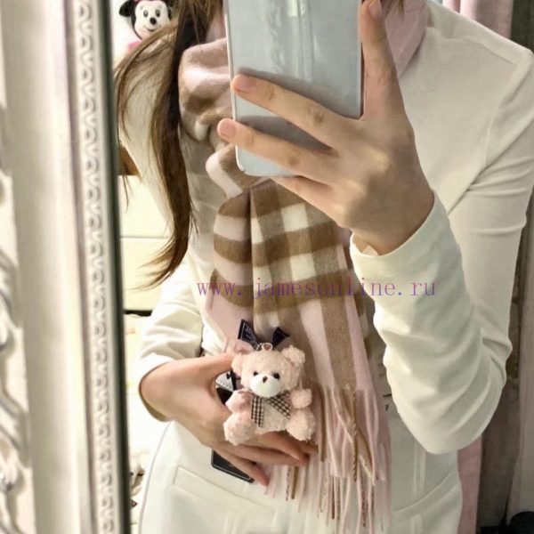 New Customers Only, Limit One. Tower Top Cow 🐂 The Classic Plaid Cashmere Scarf Of The Royal Palace Level Also Known As Zheng wy27m0v9