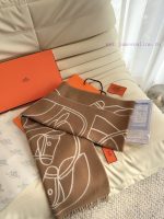 New Customers Only, Limit One. The New Herm è S Scarf Features Delicate Contrasting Jacquard Weaving Presenting The Entrelacs vw2kqqqb - Image 8