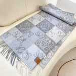 New Customers Only, Limit One. The Unisex Roewe LW Striped Long Scarf Is Very Lucky To Have Received Something From This Brand n2huv5g7 - Image 5