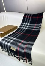 New Customers Only, Limit One. Burberry Models Have Arrived Embroidered Warhorses For Both Men And Women Suitable For Couples z0qx7skb - Image 6