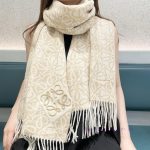New Customers Only, Limit One. The New Unisex Roewe LW Striped Long Scarf Is Very Lucky To Have Received Something From This B g1je273a - Image 2