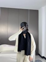 New Customers Only, Limit One. New Lv ✨ Super Favorite Very Stable 👍 This LV Men's Scarf Has A Very Masculine Style And Is A V v8p32bit - Image 3