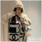 New Customers Only, Limit One. Chanel 25k Letter Big Logo Scarf | Autumn And Winter Rocket Piece 💯Dazzling Bold Block Letter J gkjqhzwz - Image 2
