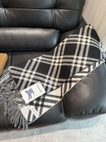 New Customers Only, Limit One. 🎊 Burberry Official Website 💥  100% Wool Material 🔥 Very Warm 👑  Soft And Skin Friendly Without ir884q8v - Image 9