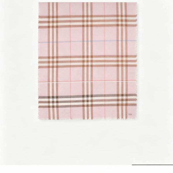 New Customers Only, Limit One. Burberry Quartz Powder Bur New Retro Plaid Show Limited Edition As Always Classic Plaid Popular ghb06qcv