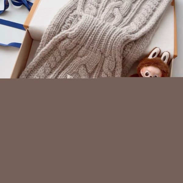 New Customers Only, Limit One. L Will Never Freeze The Scarf135 * 20cm 100% WoolThe Never Freeze Scarf Is Made Of Soft And War tzqen0hf
