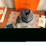 New Customers Only, Limit One. Hermes Double-sided Lambing Wool Scarf With Horse Jacquard Made Of 100% Top-quality Lambing Woo mneaw7qr - Image 6