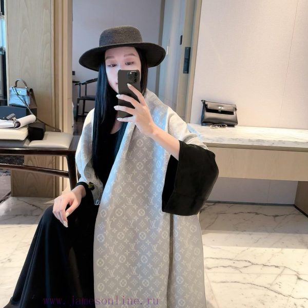 New Customers Only, Limit One. LV Louis Vuitton 2026 Classic Vintage Cashmere Scarf ✨ Can Be Worn Or Surrounded | Timeless Old t5bo78oo
