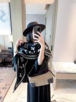 New Customers Only, Limit One. LV Old Flower Triangle Shawl | Early Autumn Elegant Atmosphere Artifact 🍂Who Can Refuse This LV aqzt2h80 - Image 7