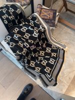 New Customers Only, Limit One. 📦✨✨ Gucci Goods 140 ✖️ 140 Generous Scarves New GUCCI Classic Two Tone New Release 💋 The Most C 7bxsvdww - Image 4