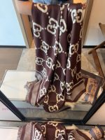 New Customers Only, Limit One. 📦✨✨ Gucci Goods 140 ✖️ 140 Generous Scarves New GUCCI Classic Two Tone New Release 💋 The Most C eejha1j6 - Image 8