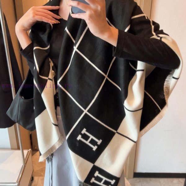 New Customers Only, Limit One. 🌼 Hermes New 140 ✖️ The 140cm Square Scarf Depicts A Simple Sample That She Believes "carries E rc9jt4dd
