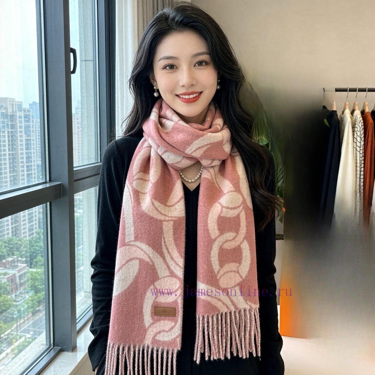 nsj3x3u2rwd.jpg New Customers Only, Limit One. Hermes Double Sided Lamb Cashmere Scarf Set With 100% Top Grade Lamb Cashmere Material In Maso 5nw6nc12 - Image 1