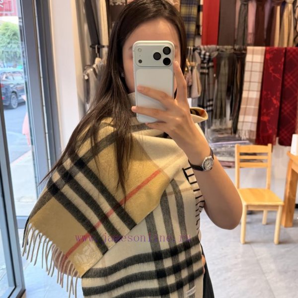 New Customers Only, Limit One. B's New Warhorse Color Blocked Plaid Wool Scarf Has A Contrasting Plaid Size Of 30 * 168 Which pax4ar46