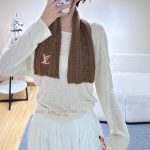New Customers Only, Limit One. New LV Never Freeze Scarf135 * 20cm 100% WoolThe Never Freeze Scarf Is Made Of Soft And Warm Wo o65dx1h4