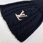 New Customers Only, Limit One. New LV Never Freeze Scarf135 * 20cm 100% WoolThe Never Freeze Scarf Is Made Of Soft And Warm Wo 3mds1qtg - Image 8