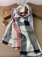 New Customers Only, Limit One. Burberry's True Universe Strong Goods Are The Latest Export Dubai's Official Classic Which Is T 34w3xx06 - Image 8