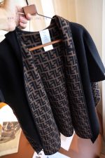 New Customers Only, Limit One. Fendi Double-sided Wool Cashmere Blended Knitted Jacket With A Soft Comfortable And Delicate Fe 1guu2uc0 - Image 6
