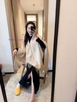New Customers Only, Limit One. Roman Combination Cloak Size 140 * 140 Color WhiteWool And Cashmere Blend Cloak Adorned With Fu 2o014lw9 - Image 2