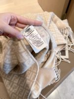 New Customers Only, Limit One. Roman Combination Cloak Size 140 * 140 Color WhiteWool And Cashmere Blend Cloak Adorned With Fu 2o014lw9 - Image 7