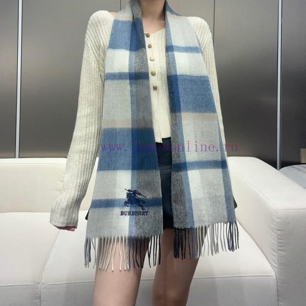 New Customers Only, Limit One. New To Burberry's Rare High-end Unisex Style A Very Authentic Scarf~Love The Fabric Very Soft D 02vqdhz7