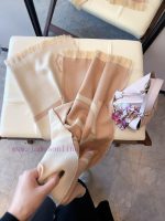 New Customers Only, Limit One. Details Are Here ❕ Bur's New Dual Color Double-sided Logo Cashmere Scarf Emblem Flower Series F d1wku9vt - Image 5
