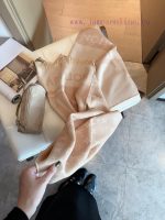 New Customers Only, Limit One. New Couple Style On Hot Selling Items 👍👍 LV Cattle Goods 🐂   Luxury Lies In Size And High-end Q zt4th6ht - Image 7