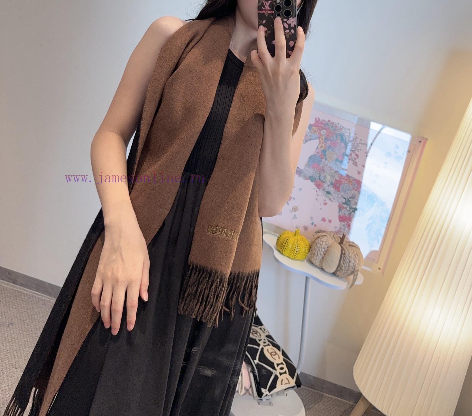 z1pu0ak32sl.jpg New Customers Only, Limit One. HERMFS Hermes Paris Fashion Show Double-sided Wool Scarf Feels Like Delicate Fluff All Over The ma7r1f65 - Image 1