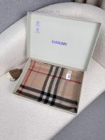 New Customers Only, Limit One. BurberryBur's New Retro Plaid Limited Edition Show Classic Plaid As Always Popular For 100 Year a4r8xy14 - Image 4